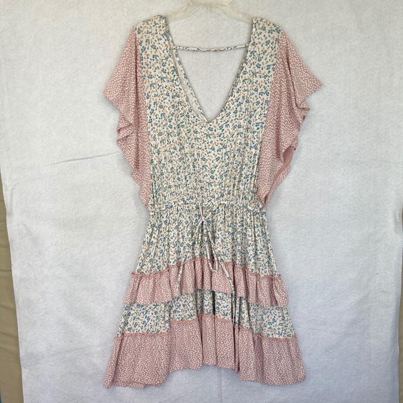 Stitchdrop Cottage Bloom Flutter Sleeve V neck Mini Dress Floral - Picture 1 of 11